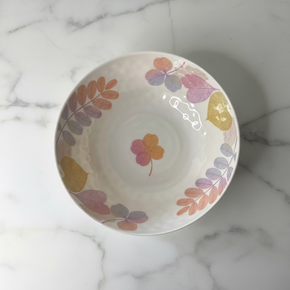 O kit 6 bowls de melamina estampa Herbarium é a escolha perfeita para quem precisa de praticidade, mas não abre mão da beleza, do design e do estilo. 