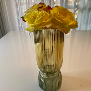 VASO DE VIDRO CANELADO.