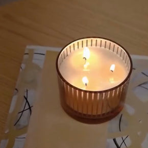 VELA PERFUMADA CLÁSSICA 350G CEDRO E NOZ MOSCADA