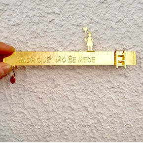 ENFEITE DE PAREDE "AMOR QUE NÃO SE MEDE" - PATY FERNANDES