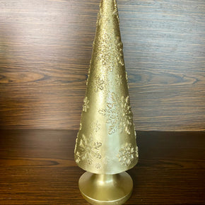 https://sosweetkasa.com.br/products/enfeite-de-mesa-arvore-de-natal-dourada-formato-cone-em-resina 
